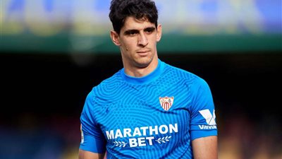 المغربي بونو يدخل دائرة اهتمامات الهلال السعودي