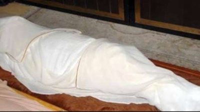 النيابة تعاين جثث 3 عمال لقوا مصرعهم داخل بالوعة صرف صحي بالغربية