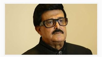 تدهور الحالة الصحية للفنان سمير غانم ووضعه علي جهاز تنفس صناعي