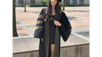 ملك بن سليمان تحصل على دكتوراة الصيدلة النووية بأمريكا