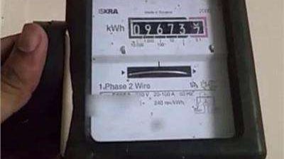 لتقليل الضغط.. كيف الإبلاغ عن سارقي الكهرباء