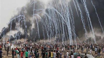 شاهد.. حماس تطلق وابلا من الصواريخ تجاه القدس