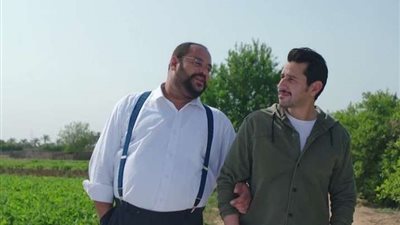 علي الطيب يعايد محمد ممدوح بمناسبة عيد ميلاده