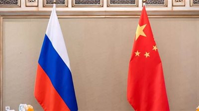 باحث يكشف لـ «بلدنا اليوم»: إلى أي مدى وصلت العلاقات بين موسكو والصين بعد حرب أوكرانيا