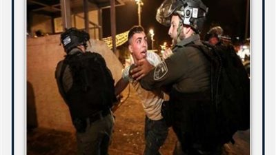 إعتداء وحشي من قوات الاحتلال على الفلسطينيين في حي الشيخ جراح بالقدس