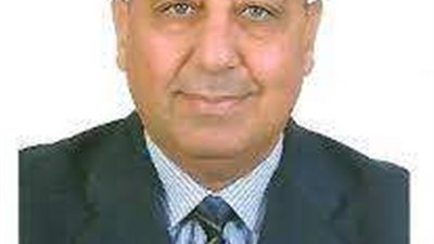 «رئيس شعبة الأدوية» الدولار وزيادة أسعار الخامات وراء ارتفاع الدواء 15%