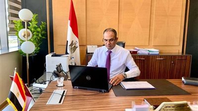 نائب وزير الإسكان يتابع برنامج تحسين خدمات مياه الشرب والصرف الصحي بمرحلته الثانية