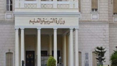 كنترولات الثانوية العامة تراجع استمارات الطلاب المتقدمين للامتحانات