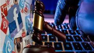 سؤال في القانون ؟.. عقوبة السب والقذف عبر مواقع التواصل الاجتماعي والفرق بينهما