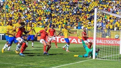 الأهلي وصن داونز.. تعرف على موعد مباريات اليوم السبت والقنوات الناقله