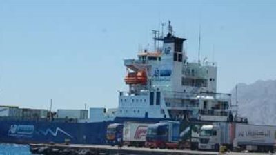 موانئ البحر الأحمر تشهد استقبال 9 سفن اليوم