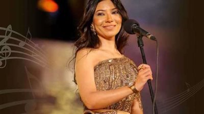 بإطلالة ساحرة نيفين رجب تستعد لتسجيل أغنية جديدة