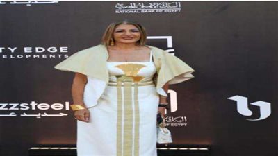 بإطلالات فرعونية.. ليلى عز العرب وبوسي شلبي  بمهرجان الدراما