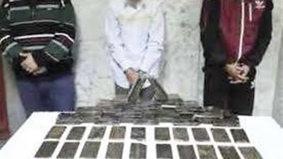 دولاب مخدرات متحرك.. ضبط 120 طربة حشيش داخل سيارة بالغربية