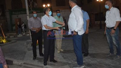 جولة ليلية لمحافظ الغربية بطنطا وقطور لمتابعة تطبيق الإجراءات الإحترازية