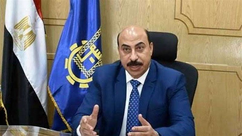 محافظ أسوان
