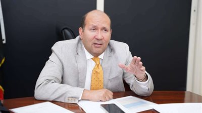 السفير هشام بدر يهنئ الأزهر لحصوله على مراكز متقدمة بجوائز التميز الحكومي