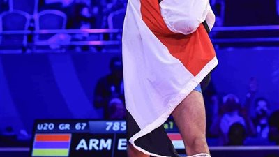 للمصارعة الرومانية.. لاعب المؤسسة العسكرية يحصل على الميدالية الذهبية في بطولة العالم