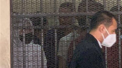 تفاصيل جديدة بشأن محاكمة مودة الأدهم و حنين حسام