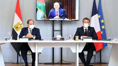 السيسي: لا سبيل من إنهاء الدائرة المفرغة من العنف المزمن واشتعال الموقف بالأراضي الفلسطينية