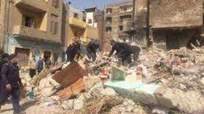 عاجل | انهيار عقار قديم بالإسماعيلية ومصرع شخص وجاري البحث عن آخرين