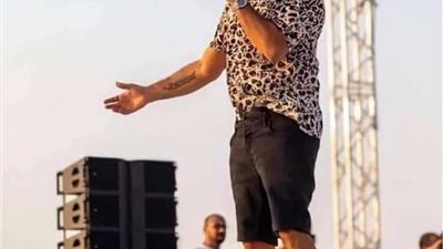 عمرو دياب يضع اللمسات الأخيرة على ألبومه الجديد