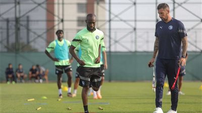 بيراميدز يخوض مرانًا صباحيًا قويًا استعدادًا لأولى وديات معسكر تركيا