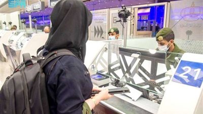 بكاميرات حرارية.. كيف استقبل الطيران السعودي المسافرين؟