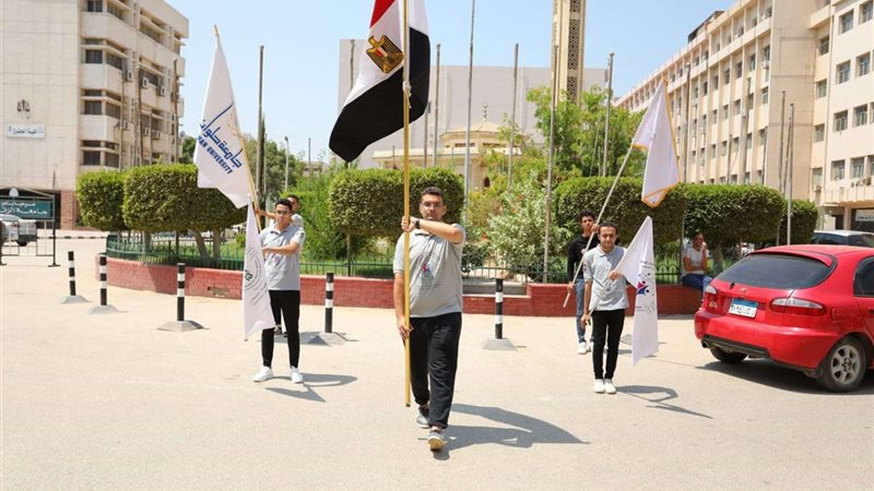 شعلة وعلم أسبوع شباب