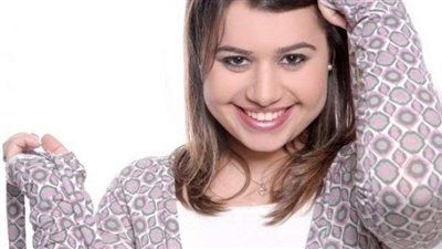 سلمي صباحي تطمئن جمهورها علي حالتها الصحية بعد إجراء عملية في المخ