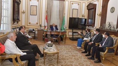 جامعة القاهرة تفتتح أول كلية للنانو تكنولوجي في مصر والشرق الأوسط