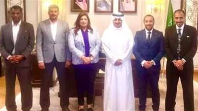 رئيس الإدارة المركزية للشركات السياحية يبحث آخر الاستعدادات لبدء موسم العمرة