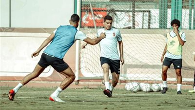 الأهلي يعلن جاهزية مدافعه لمباراة صن داونز