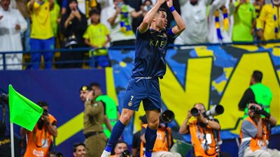بهدفين من رونالدو.. النصر يكتسح الشباب بثلاثية في الشوط الأول