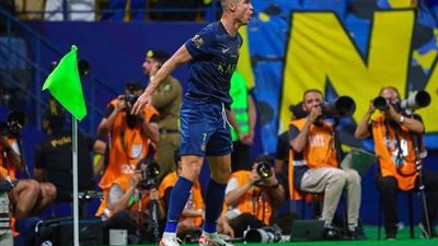 بركلتي جزاء أمام الشباب.. رونالدو يقترب من رقم قياسي جديد في مسيرته