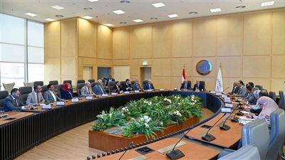 وزيرا النقل والري يناقشان موقف المشروعات المشتركة بين الوزارتين