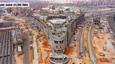 غدًا.. رئيس هيئة السكة الحديد يتفقد التجهيزات النهائية لمحطة قطارات الصعيد 