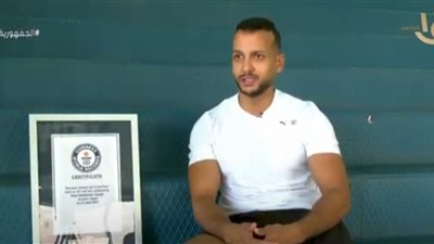 عمر عبد القادر يسجل رقمًا قياسيًا عالميًا جديدًا لمبتوري الساق.. فيديو