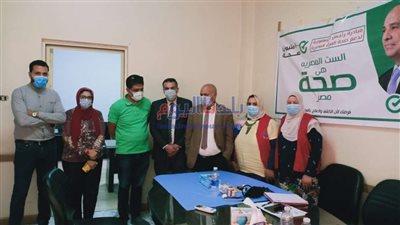 وكيل صحة الغربية ونقيب الصيادلة يتابعان الفرق المتحركة لتطعيم المواطنين بلقاح كورونا