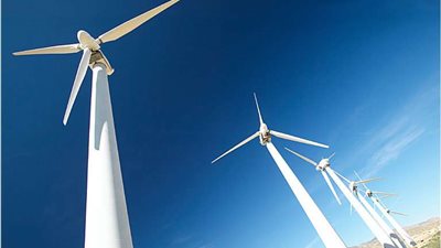 ما هو مشروع إنتاج الكهرباء من طاقة الرياح غرب سوهاج؟.. فيديو