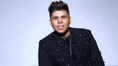 بعد إحالته للتحقيق.. عمر كمال يُحيي حفلًا بمهرجان العلمين اليوم