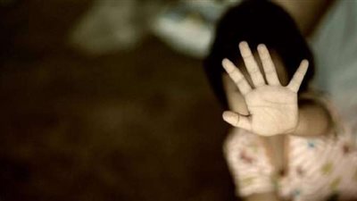 مقتل طفلة 4 سنوات على يد زوجة والدها بسوهاج.. ما السبب؟