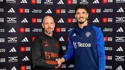 رسميًا: الحارس ألطاي بايندير لاعبًا لمانشستر يونايتد