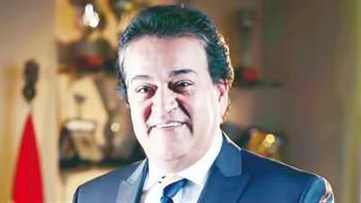 وزير الصحة يوجه بإنشاء لجان للمرور على جميع مستشفيات الوزارة