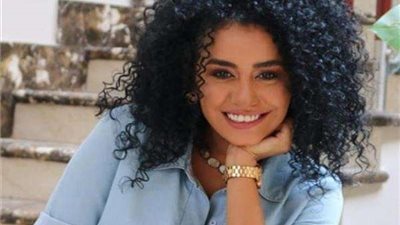 الموت يفجع الفنانة نانسي صلاح