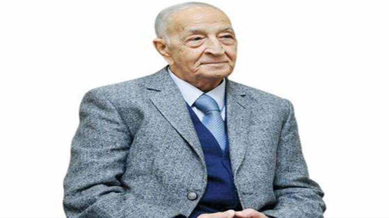الإعلامي فهمي عمر