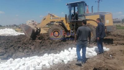 إزالة 3 تعديات بمركزي الدلنجات ودمنهور