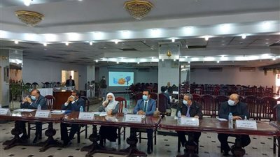 جامعة بنها تختتم فعاليات المدرسة الدولية الافتراضية