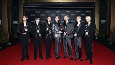 فرقة BTS تفوز بـ 4 جوائز بيلبورد وأغنيتهم الجديدة تتصدر يوتيوب