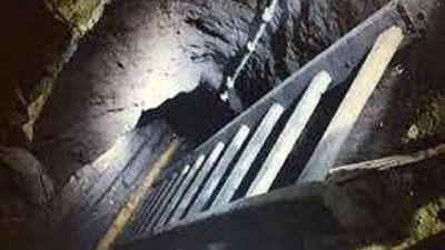 ضبط حارس عقار بالهرم بتهمة التنقيب عن الآثار.. تعرف على العقوبة القانونية